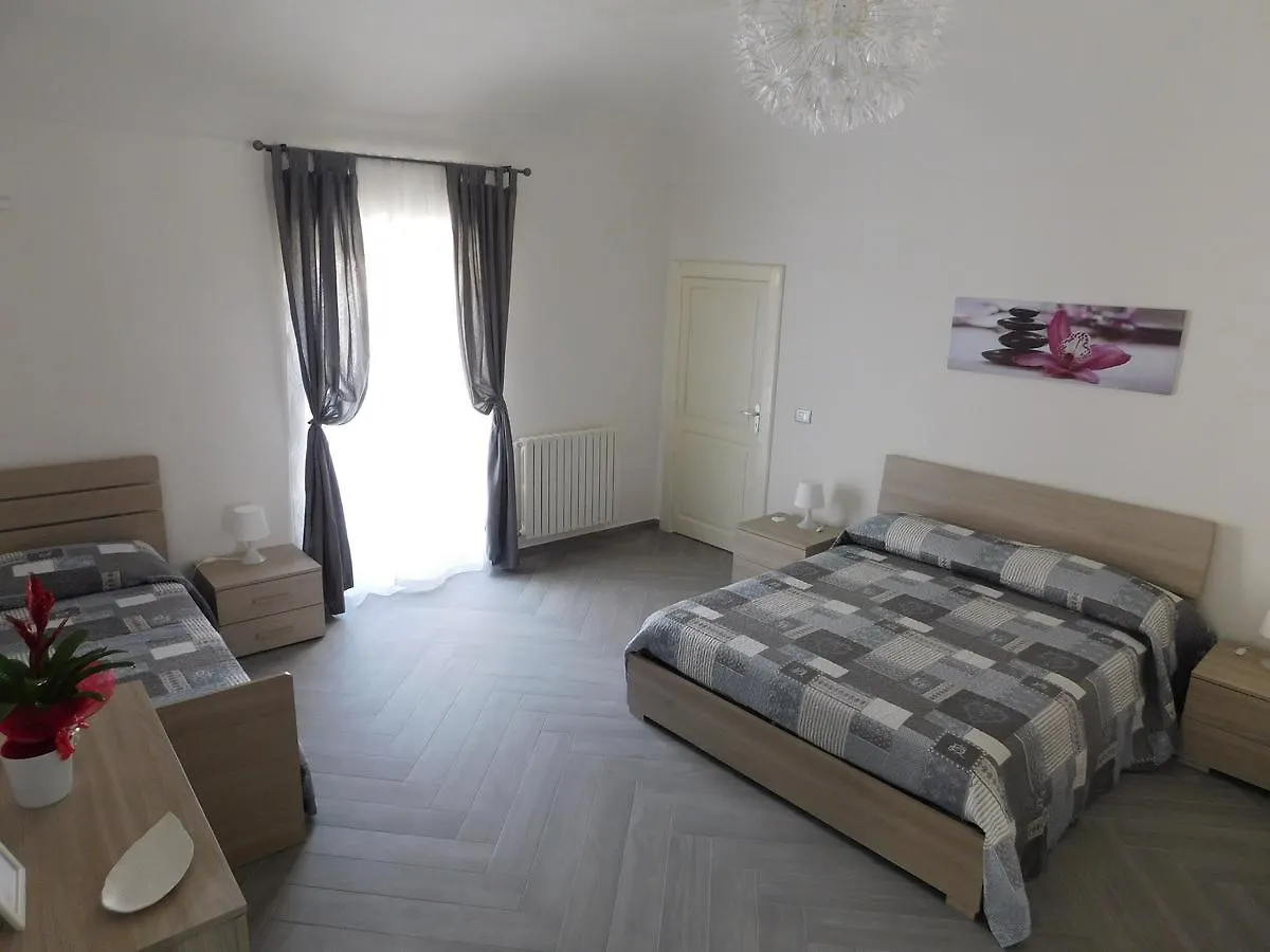 Palazzo Dei Vespri Bed & Breakfast Caltagirone